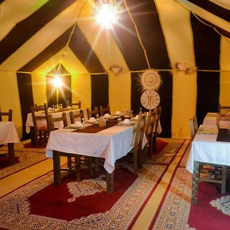 Camp Under Stars (Adults Only) Merzouga Dış mekan fotoğraf
