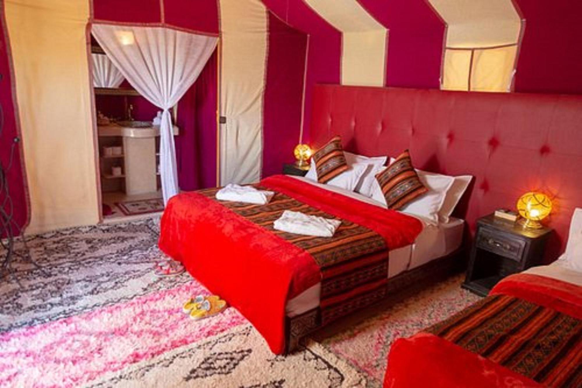 Camp Under Stars (Adults Only) Otel Merzouga Dış mekan fotoğraf