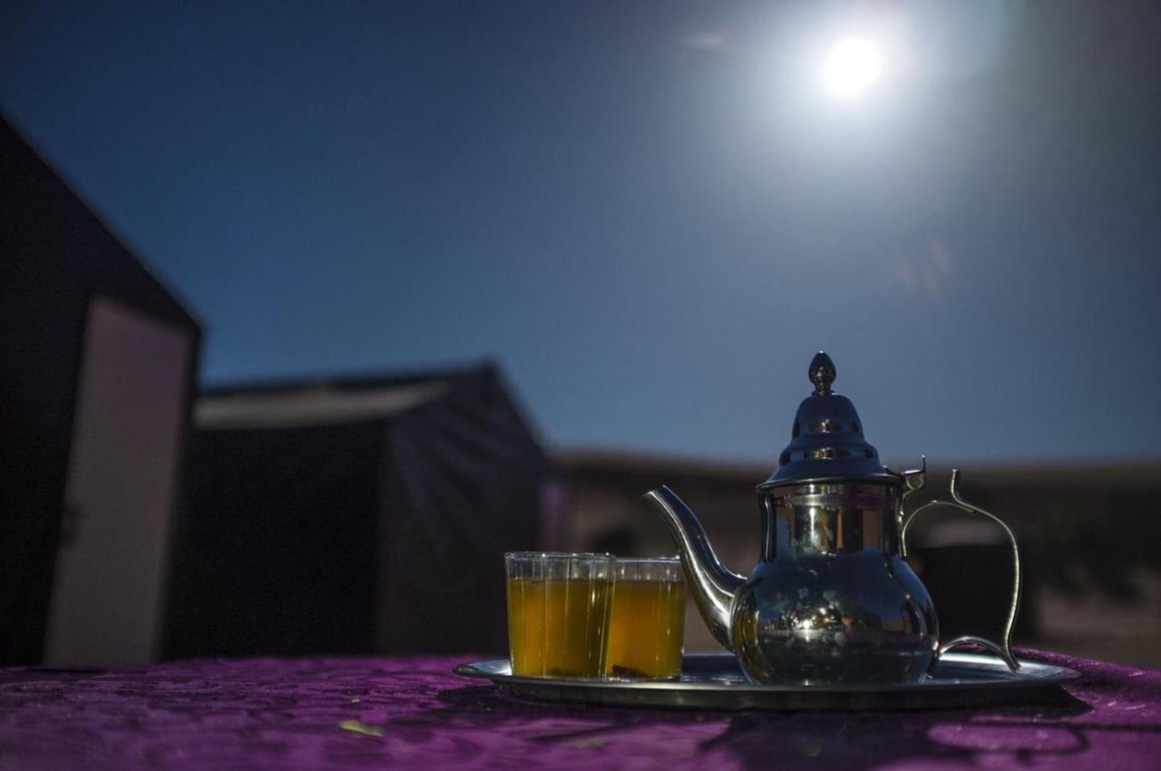 Camp Under Stars (Adults Only) Otel Merzouga Dış mekan fotoğraf